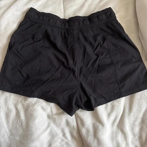 Size 8 Lululemon Dance Studio HR Short 3.5” black shorts - Picture 3 of 4